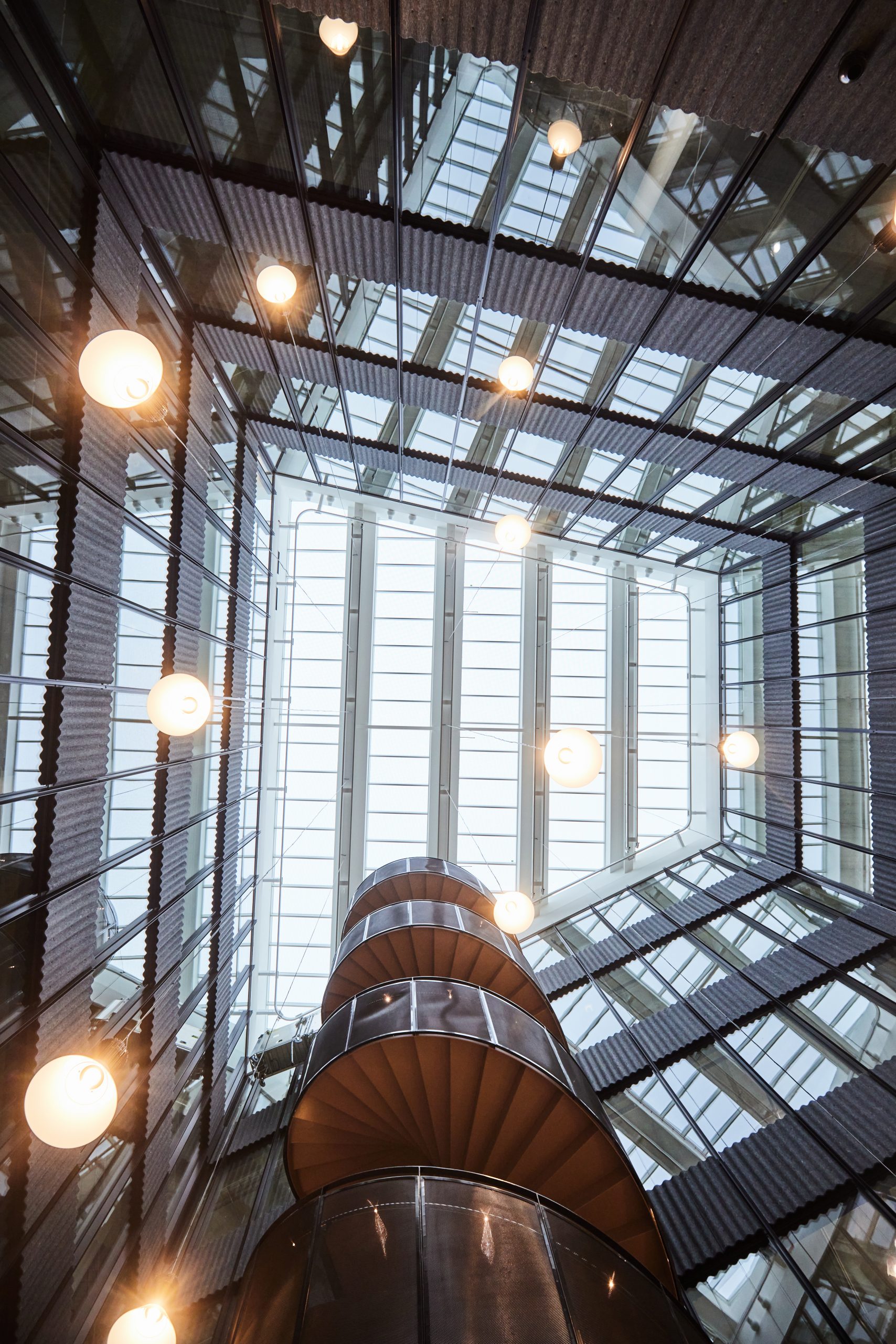 Hangar 5, Bromma blocks